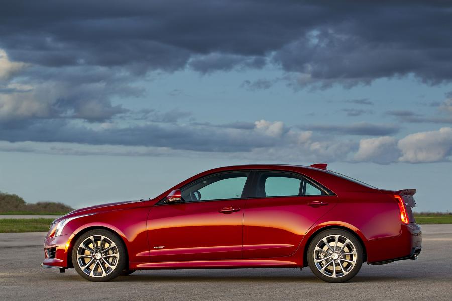  Cadillac ATS-V 2016 года  (NA) (фото 15 из 34)